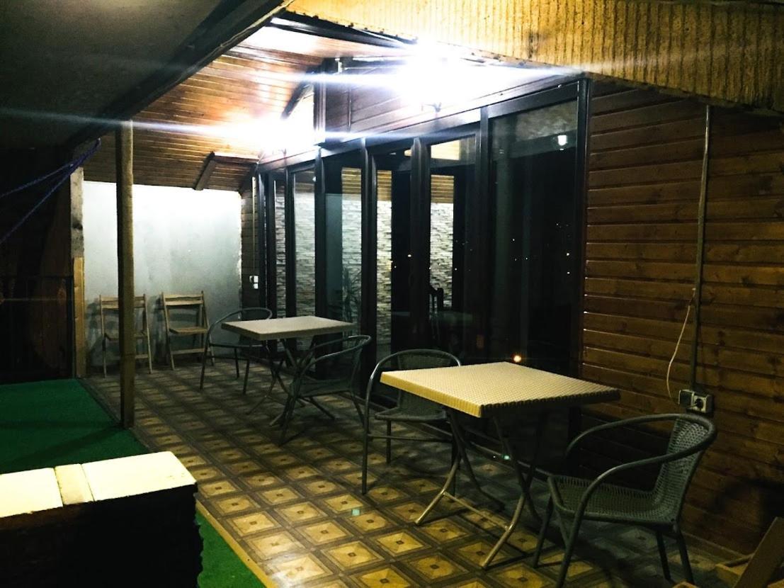 Hotel The Sindh House - Indus Aroma Restaurant Tbilisi Esterno foto